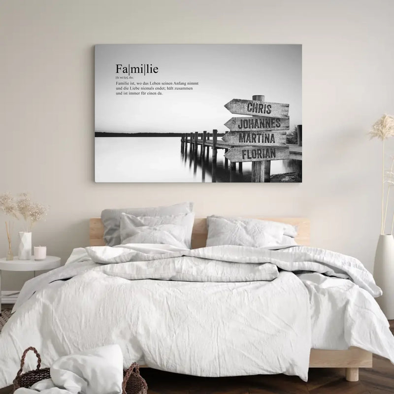 Personalisierte Familien-Leinwand “Steg” – Schwarz/Weiß